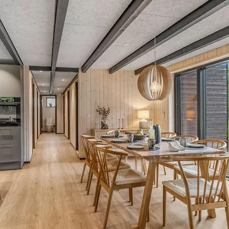 Diuri - 500m To The Fjord By Interhome