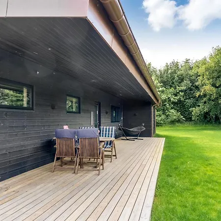 Casa vacanze Diuri - 500m To The Fjord By Interhome *